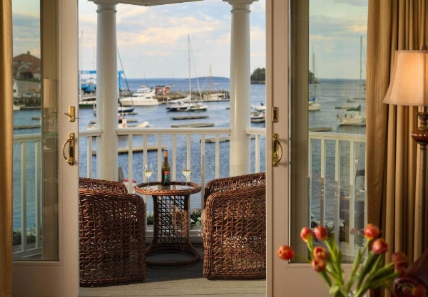 Grand Harbor Inn image 9